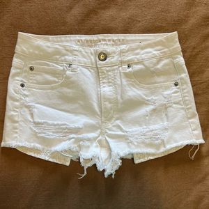 American Eagle high-rise shortie cut-off shorts size 6